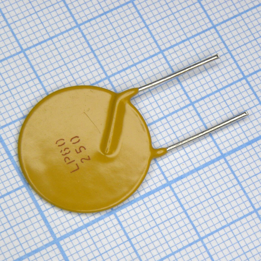 Самовосстанавливающийся предохранитель PTC 2.5A(hold) 5A(trip) 60V 40A 2.5W 15.6s 0.05Ohm Radial 21.5 X 3.1mm, Bulk