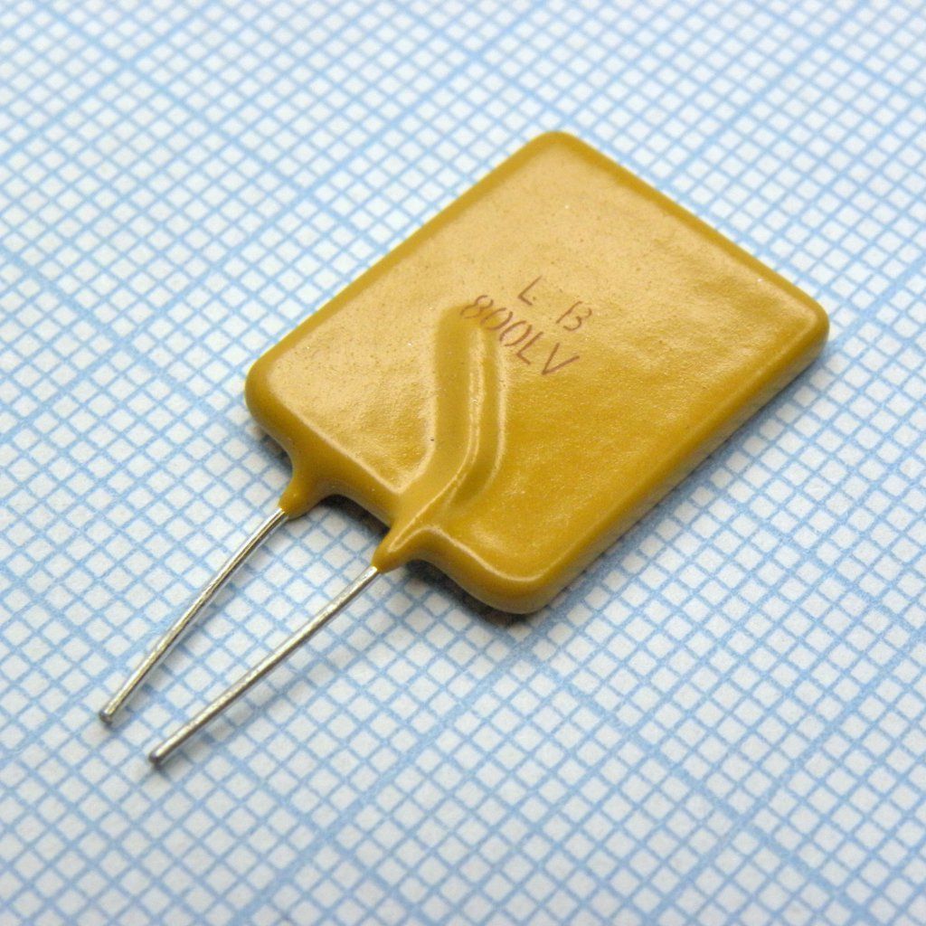 Самовосстанавливающийся предохранитель PTC 0.8A(hold) 1.8A(trip) 265V 10A 40s 0.3Ohm, радиальные выводы, 15.5 X 22.5 X 3.8mm, россыпью