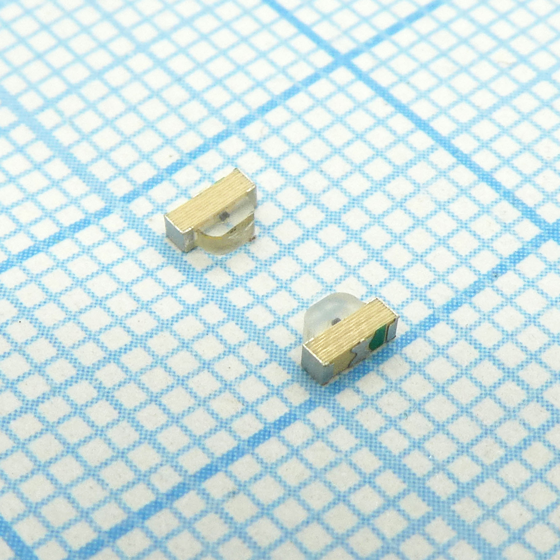 Инфракрасный светодиод smd 3х1мм 940нм прозрачный 120° угловой