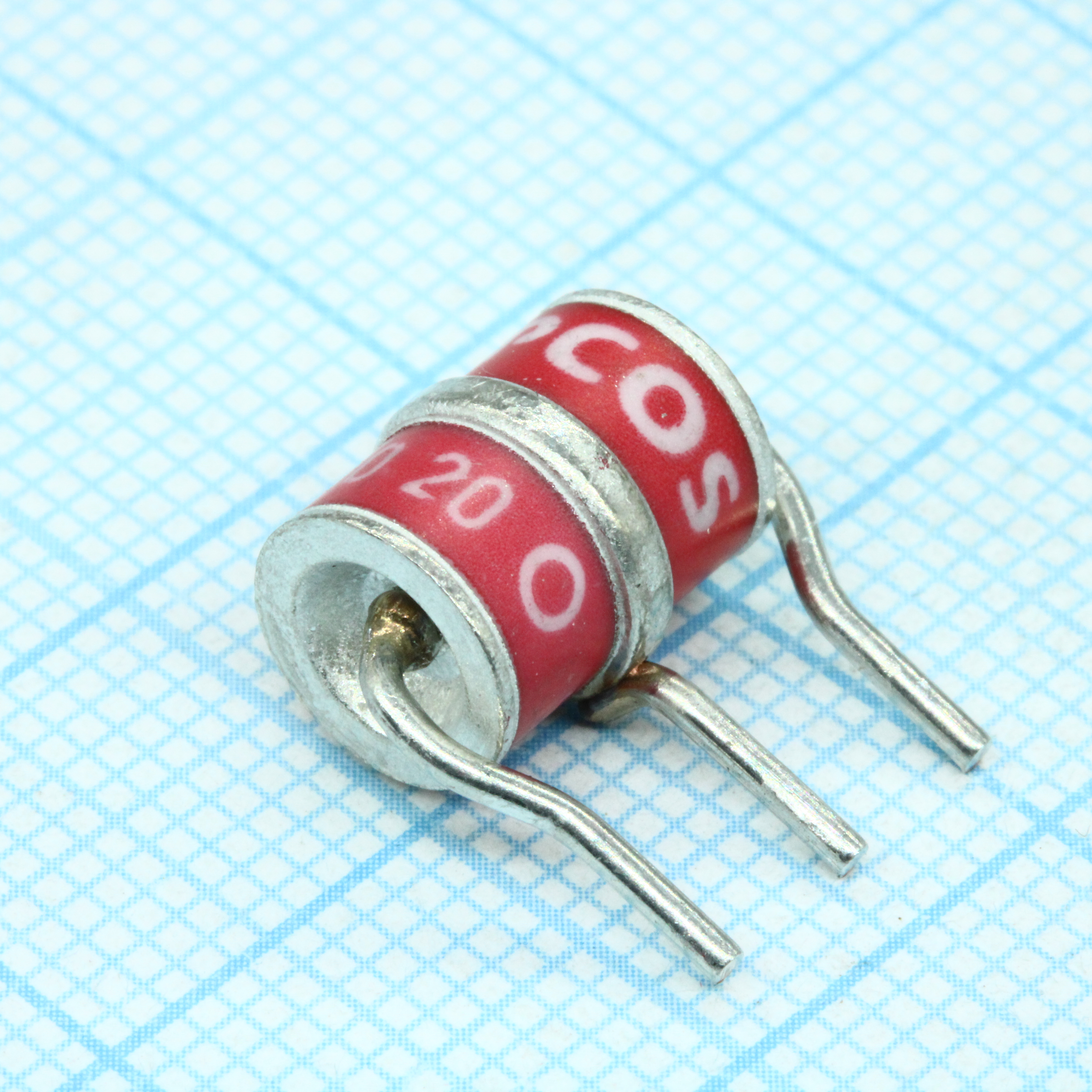 8x10mm 230V ±20% 10kA/10A 3-х элек. T83-A230X