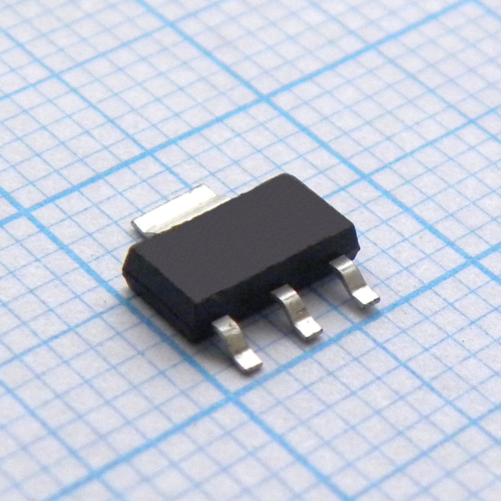 Транзистор полевой MOSFET N-канальный 600В 0.4А 3.3Вт