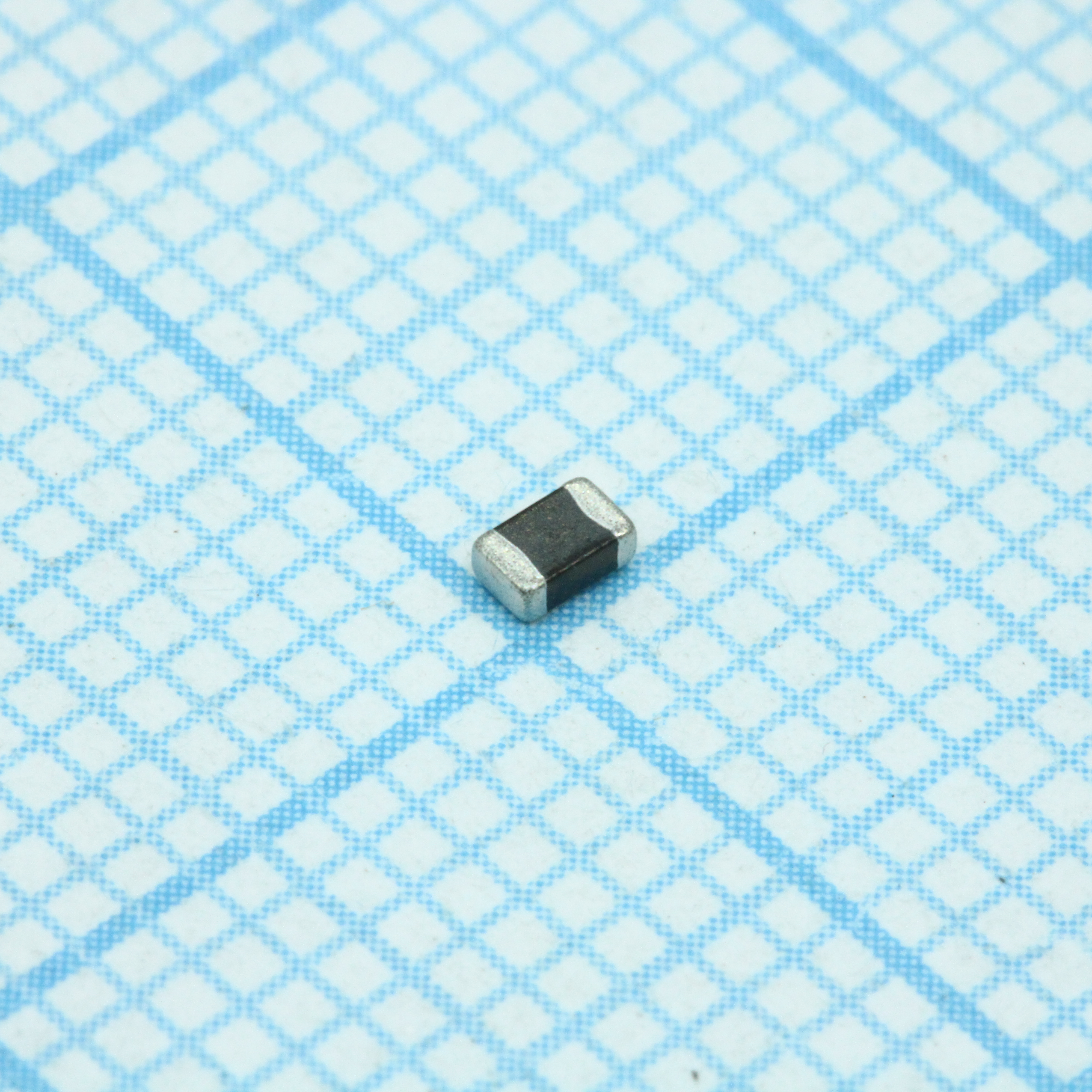Катушка индуктивности SMD многослойная экранированная 4.7мкГн ±20% 2МГц феррит 600мА 234мОм по постоянному току 0805 лента на катушке
