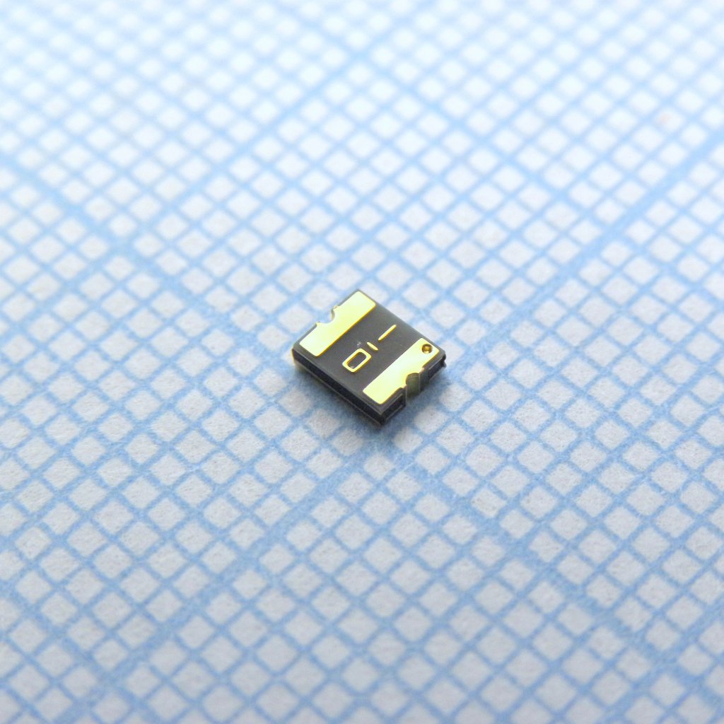 Самовосстанавливающийся предохранитель PTC 0.05A(hold) 0.15A(trip) 30V 10A 0.6W 1.5s 2.8Ohm SMD Solder Pad 1210 T/R