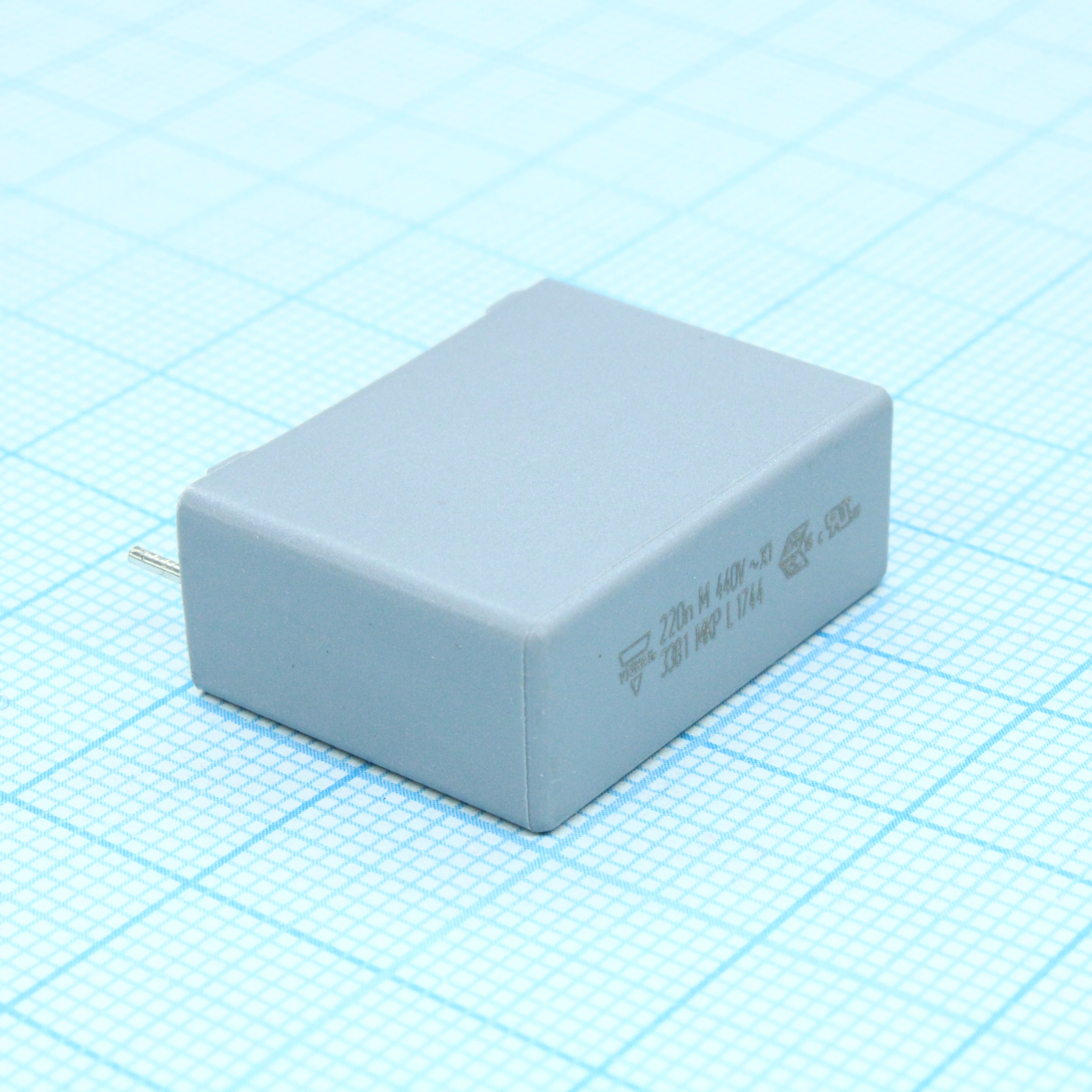 Пленочный конденсатор X1 0,22мкФ 1000VDC/440VAC ±20% 26х10х19,5мм 105°C