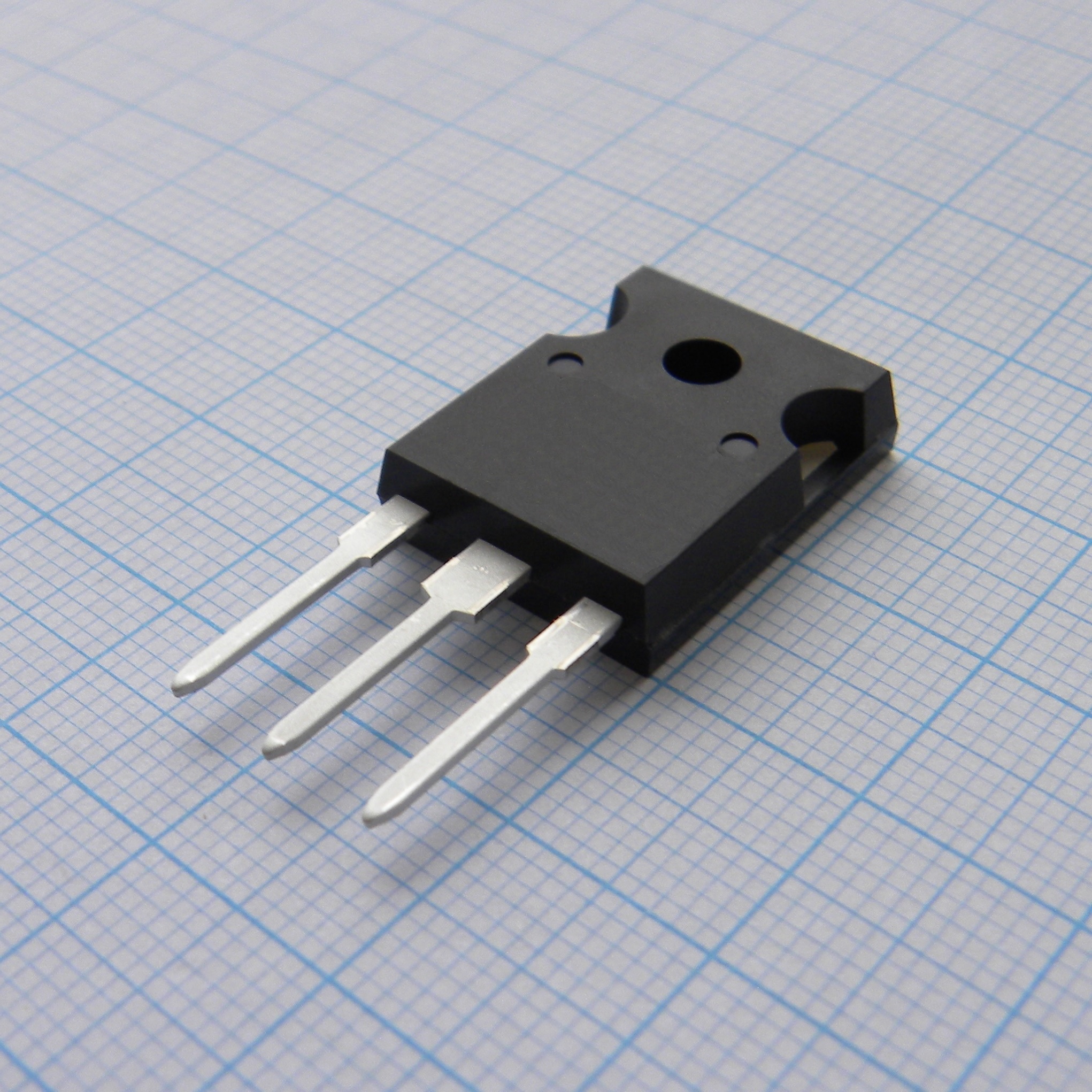 Транзистор полевой MOSFET N-канальный 600В 16А 280Вт