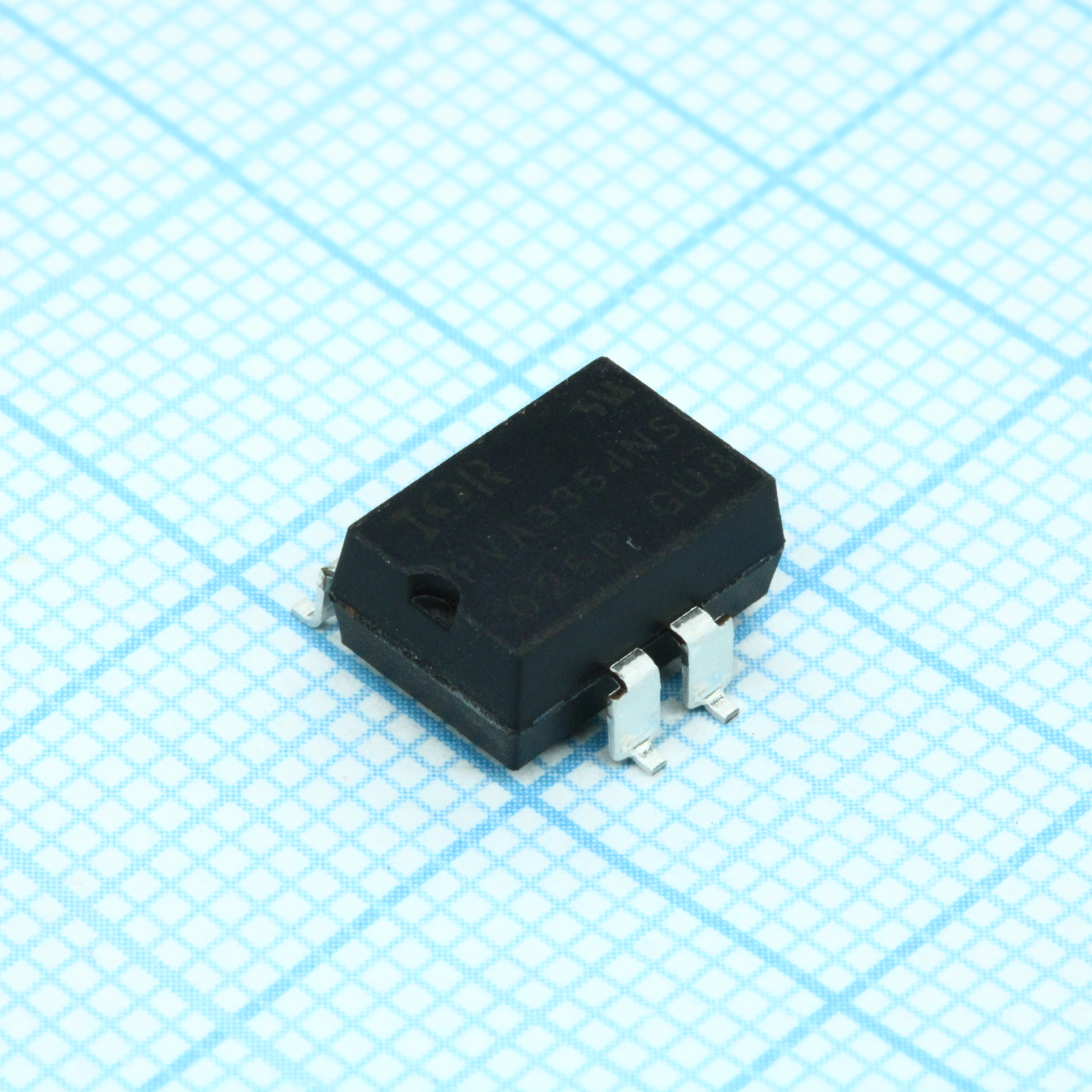 IC RELAY PHOTOVO 300V 150MA 8SMD