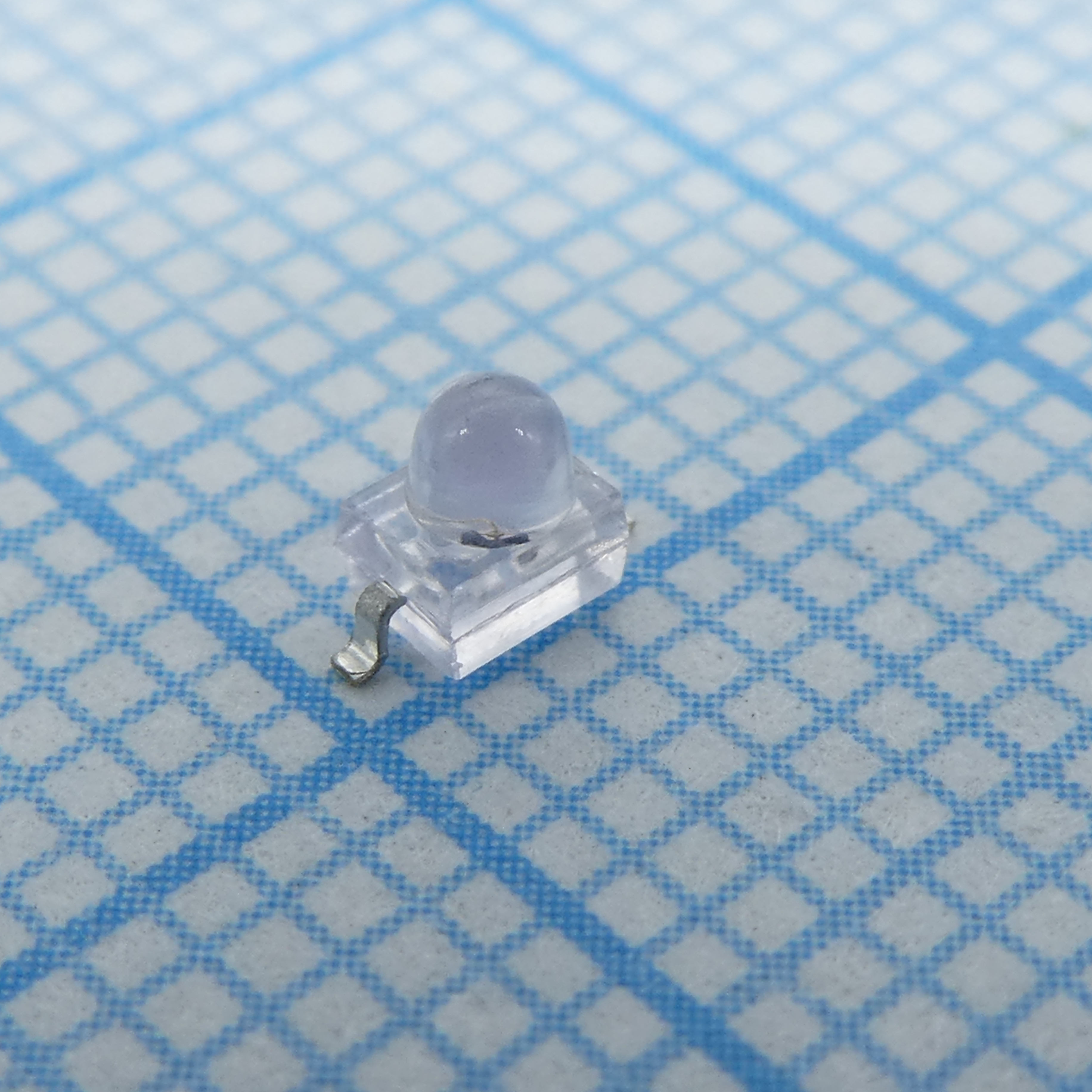 ИК-светодиод smd 2,5х2мм, 940нм, 190мВт, 12°