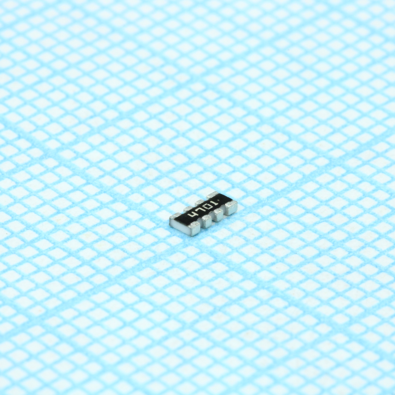 Резисторная сборка SMD 1206 4 резисторов по 4.7кОм