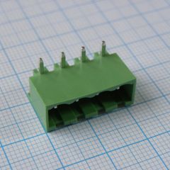 Разъемный клеммный блок на плату, 4 контактов. Серия 2EDGRC-5.08