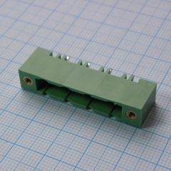 Разъемный клеммный блок на плату, 4 контакта шаг 7.62мм