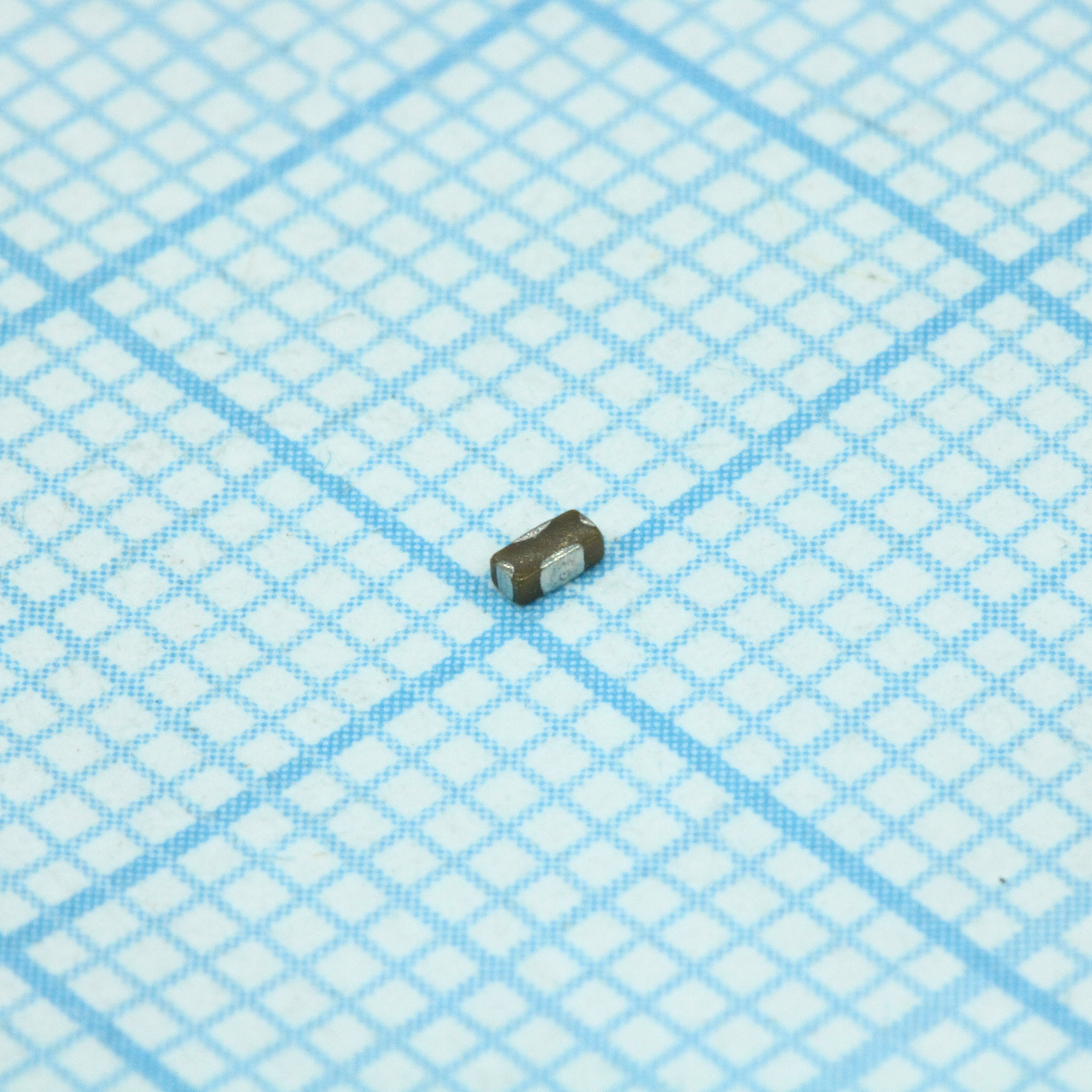 EMI фильтр емкостной 0.47uF ±20% 6.3Vdc 2A Flat Style SMD 0603 T/R