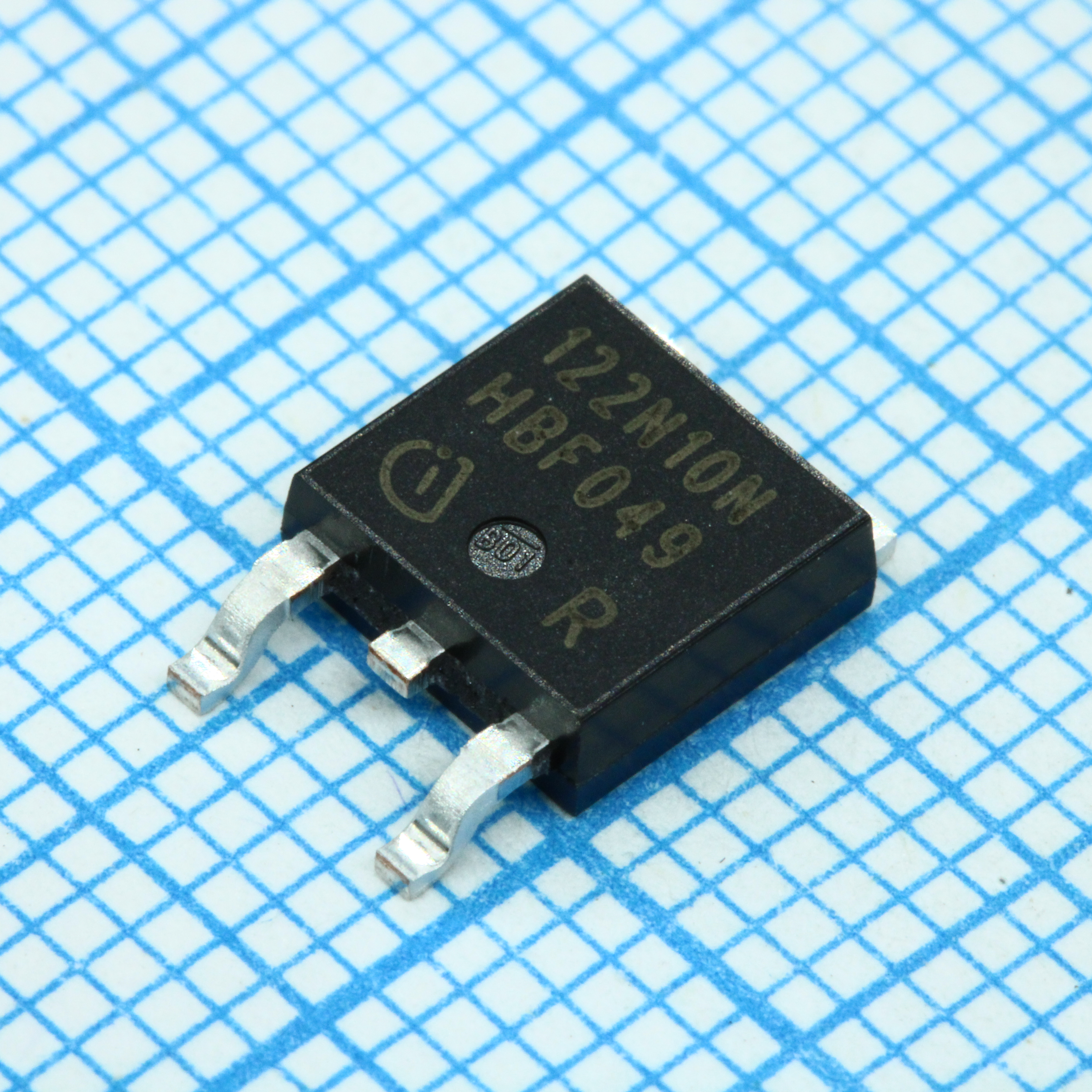 Транзистор полевой MOSFET N-канальный силовой 100В 12.2мОм 26нКл серия OPTIMOS DPAK