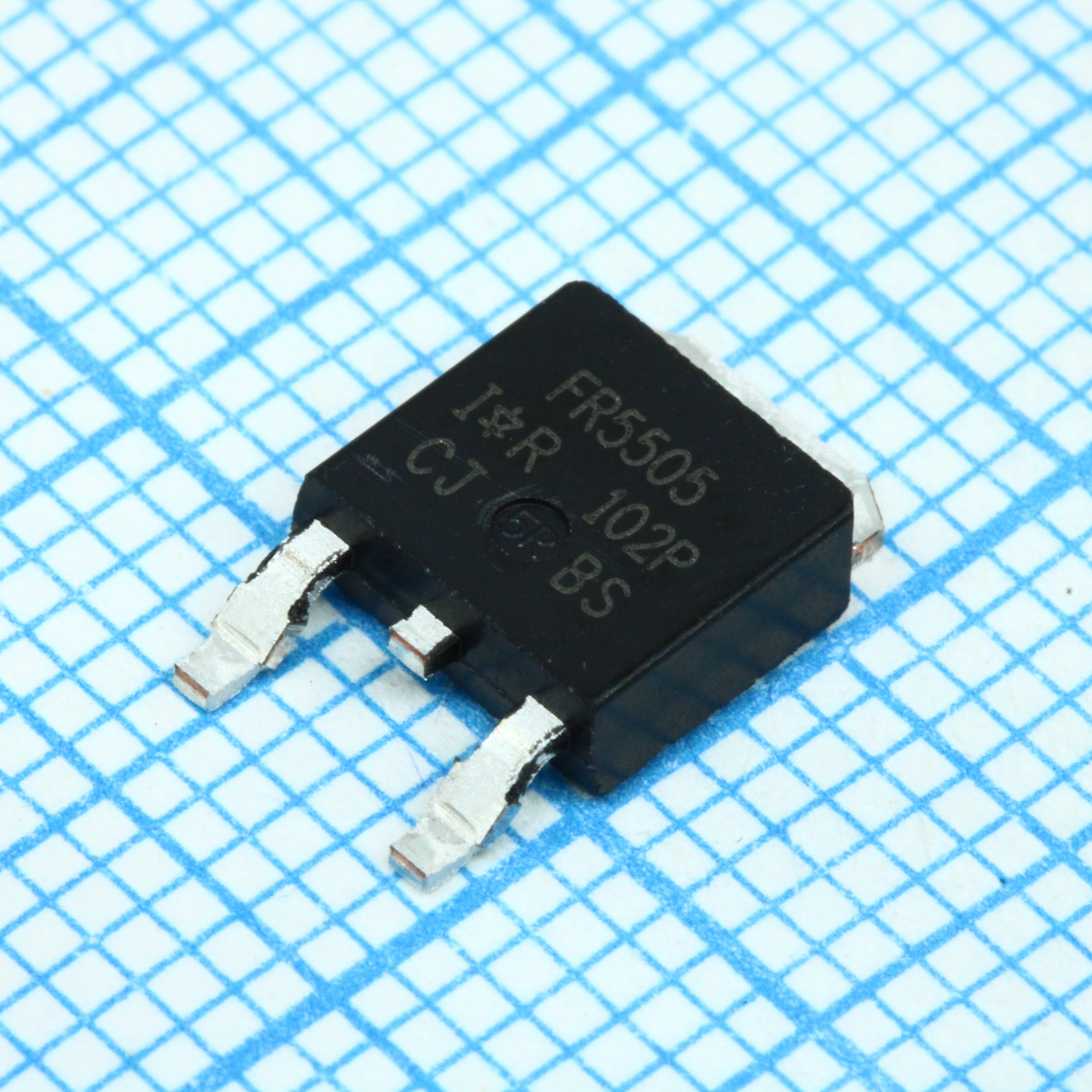 Транзистор полевой MOSFET P-канальный 55В 18A 3-Pin(2+Tab) DPAK лента на катушке