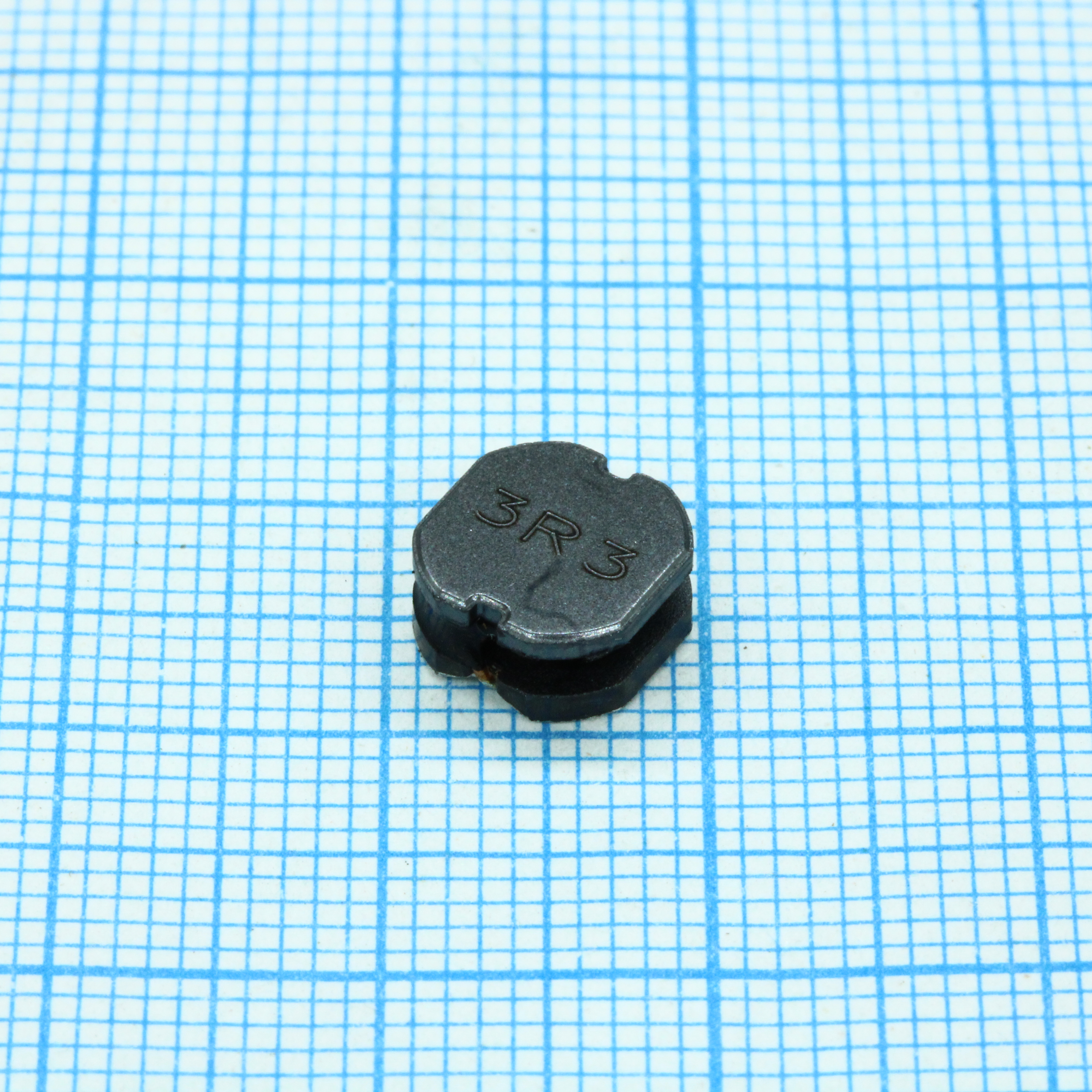 Катушка индуктивности SMD экранированная 3.3мкГн 5.5A, рейка