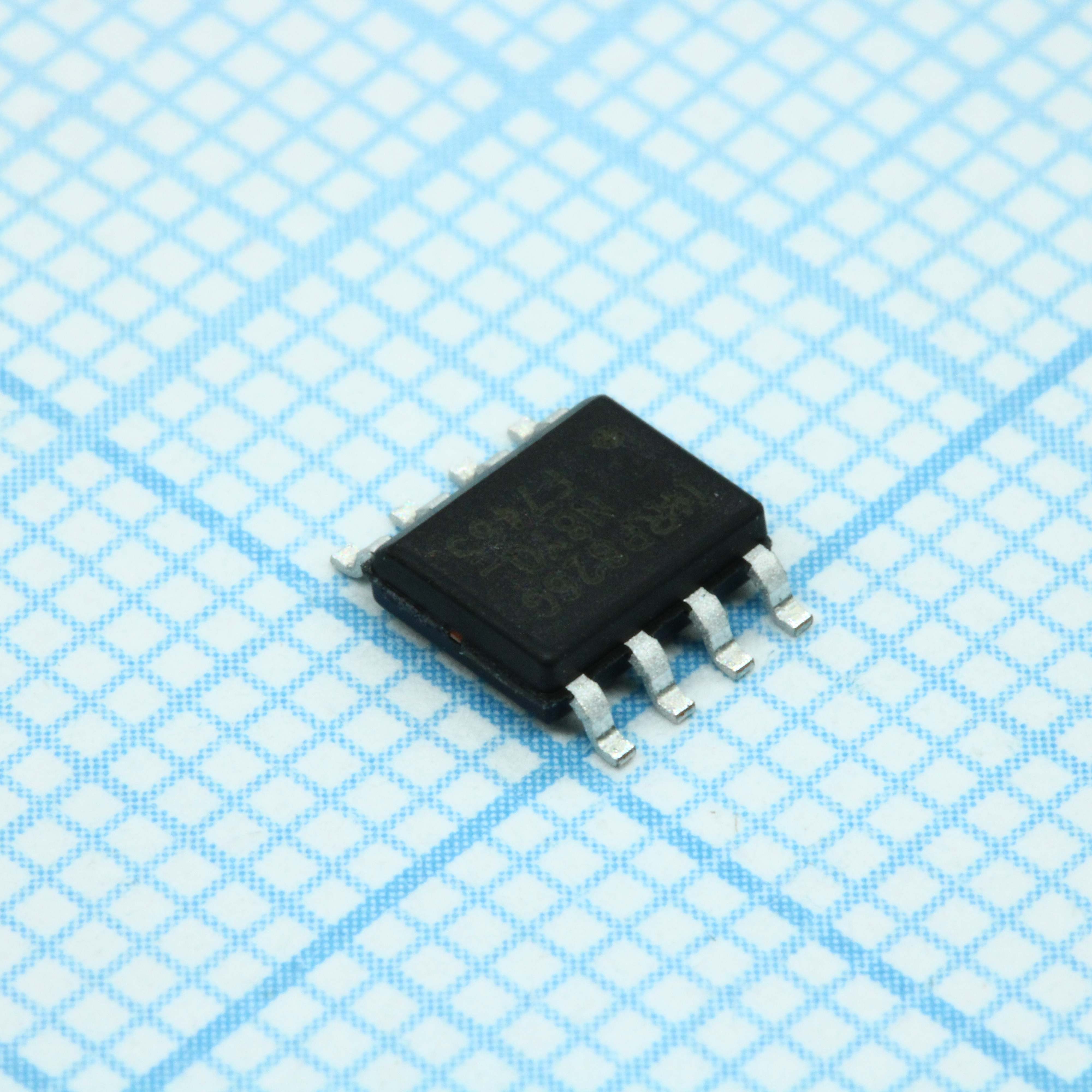 Транзистор полевой MOSFET N-канальный 150В 1.9A 8-Pin SOIC лента на катушке