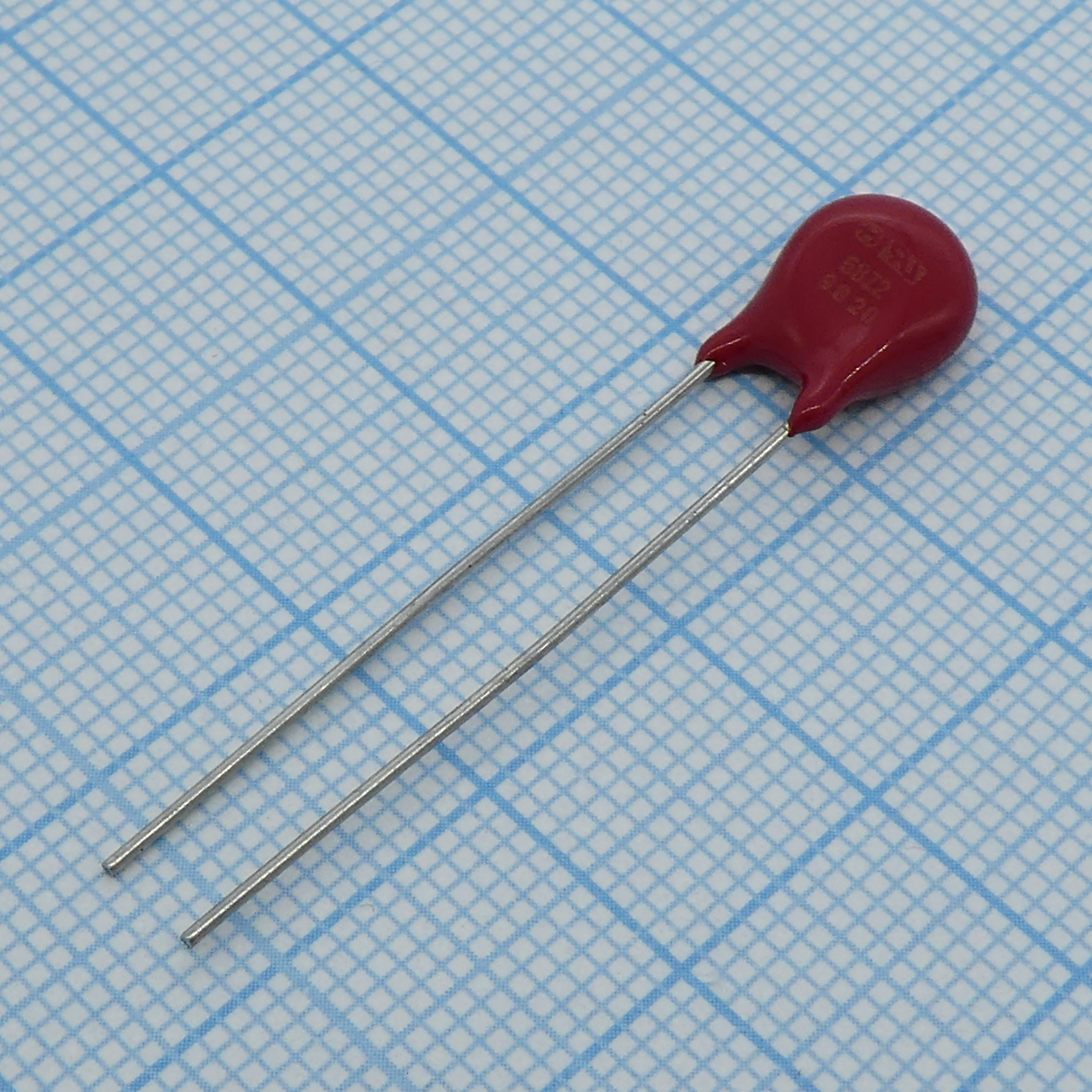 Варистор 50Vac/65Vdc, 1200A, 90.2В(1мА) 1Вт, радиальные выводы, россыпь