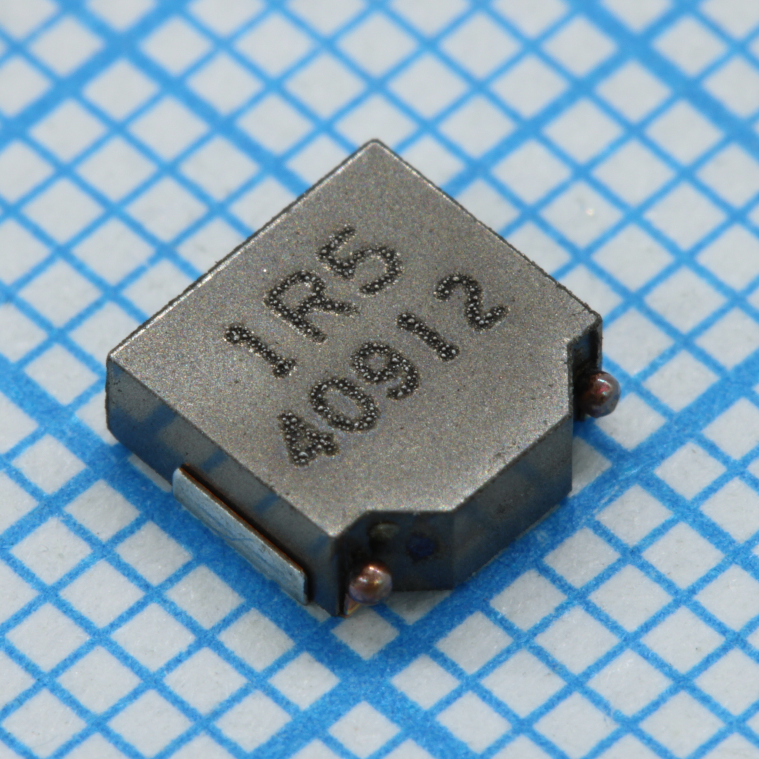 Катушка индуктивности SMD силовая проволочная экранированная 1.5мкГн ±20% 100кГц Metal 5.9A 0.0248Ом лента на катушке