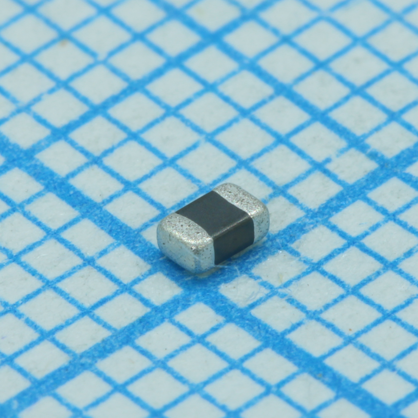 Катушка индуктивности SMD многослойная экранированная 4.7мкГн ±20% 2МГц феррит 500мА 390мОм по постоянному току 0805 лента на катушке