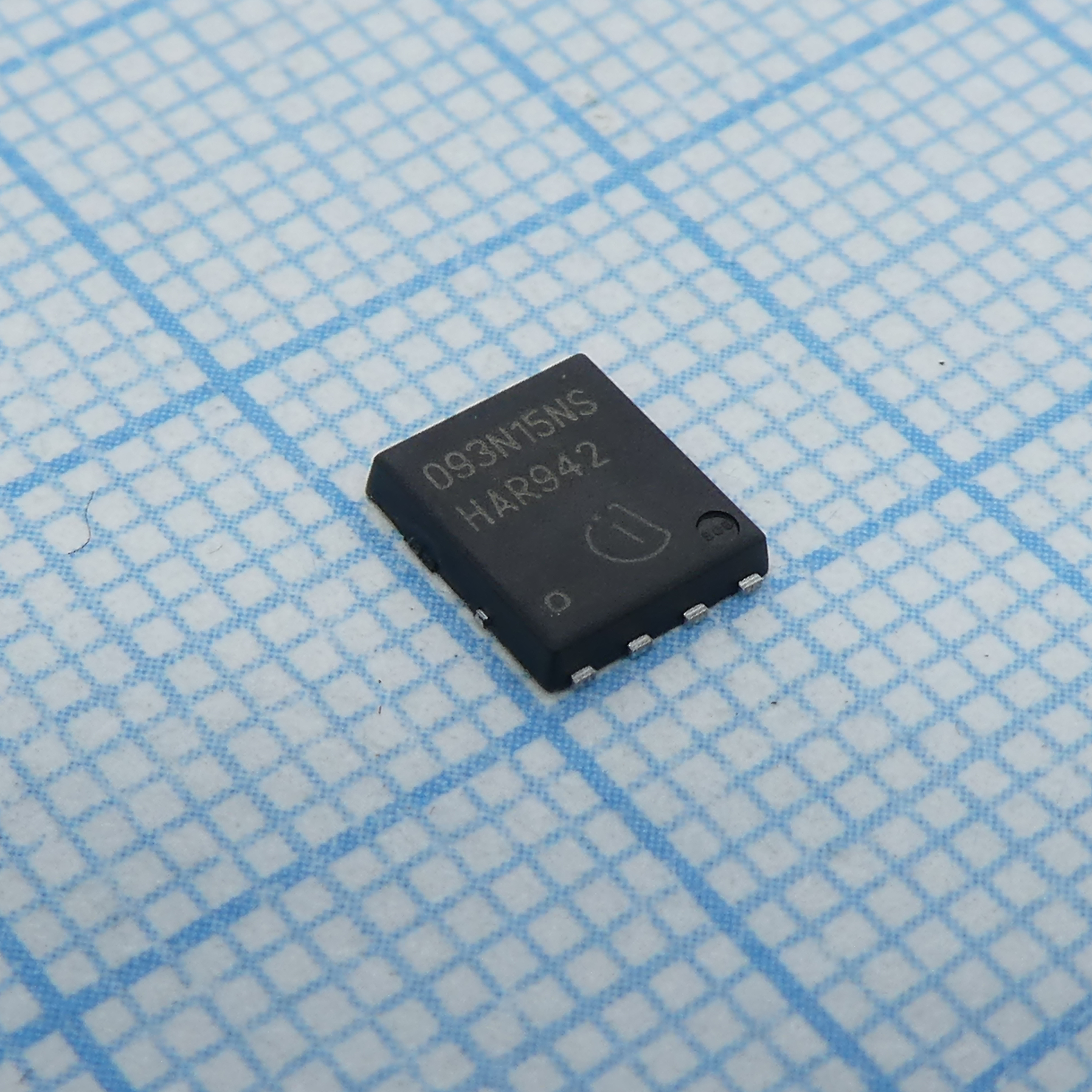 Полевой MOSFET транзистор N-канальный 150В 87А 9,3мОм SuperSO8