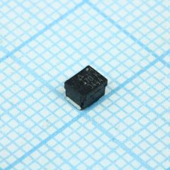 Катушка индуктивности SMD силовая проволочная 47мкГн ±10% 100кГц 15Q-добротность феррит 0.14A 4.7Ом 1210 автомобильного применения лента на катушке