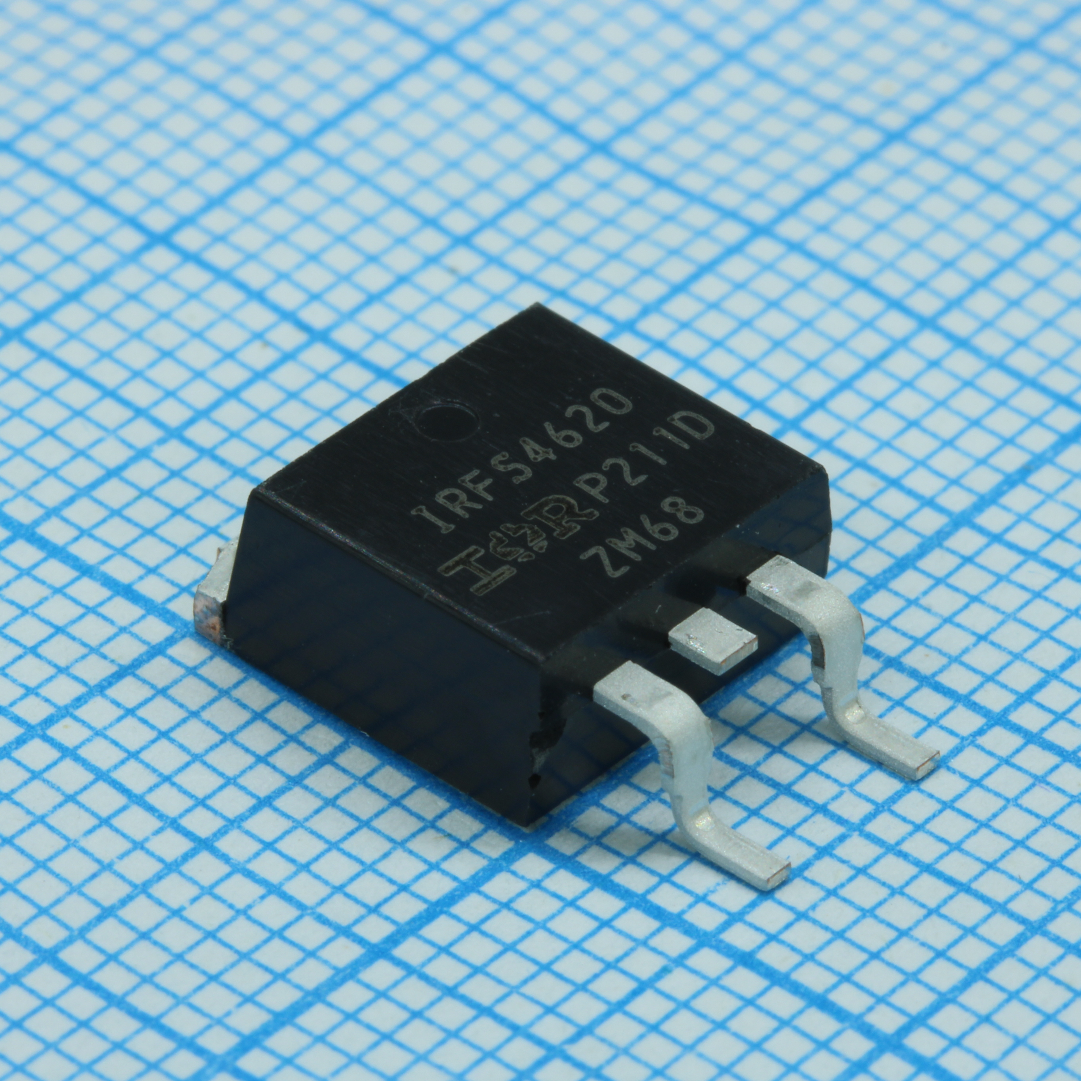Транзистор полевой MOSFET N-канальный 200В 24A D2PAK