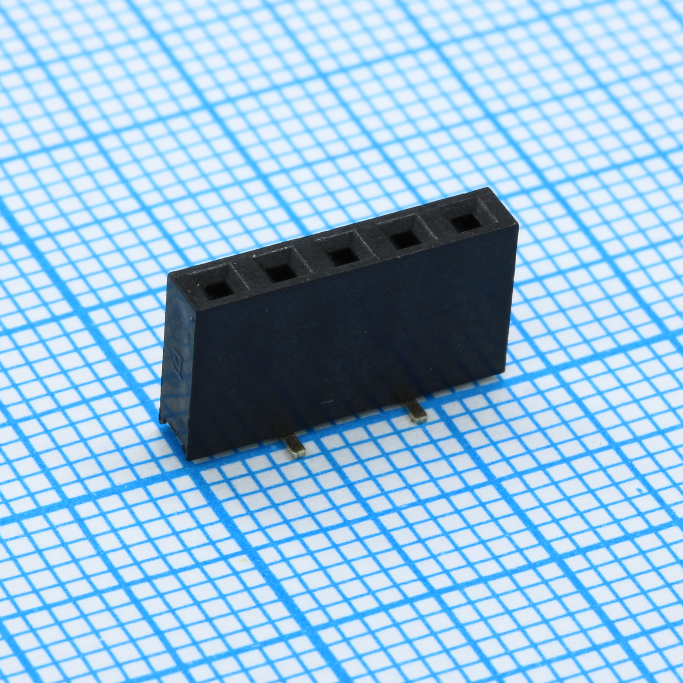 гнездо на плату однорядное 1х5 шаг 2,54 SMD