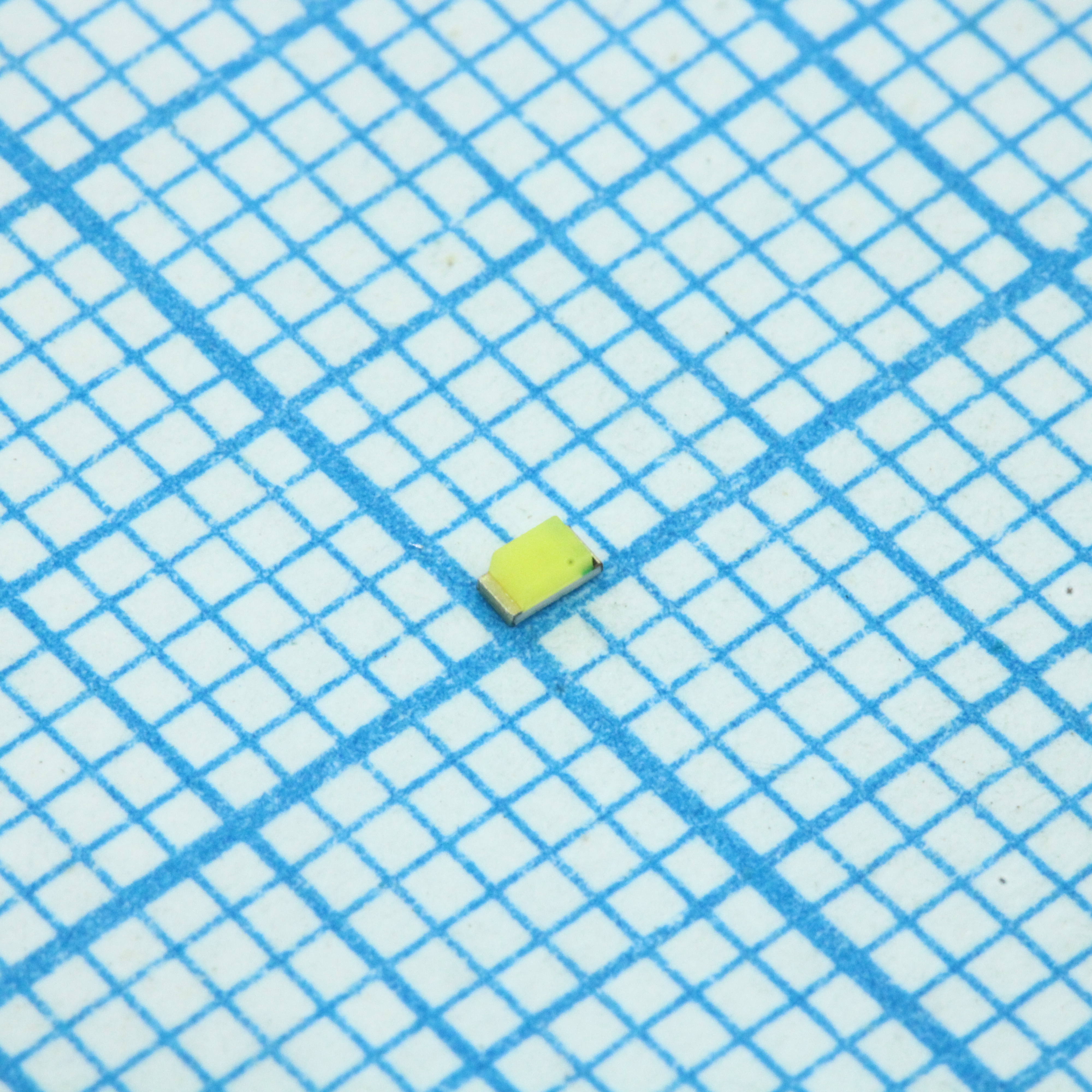 Светодиод smd 1,6х0,8мм/белый//6000-7000K/460-600мкд/2.7-3.3v,  If=10mA/130°