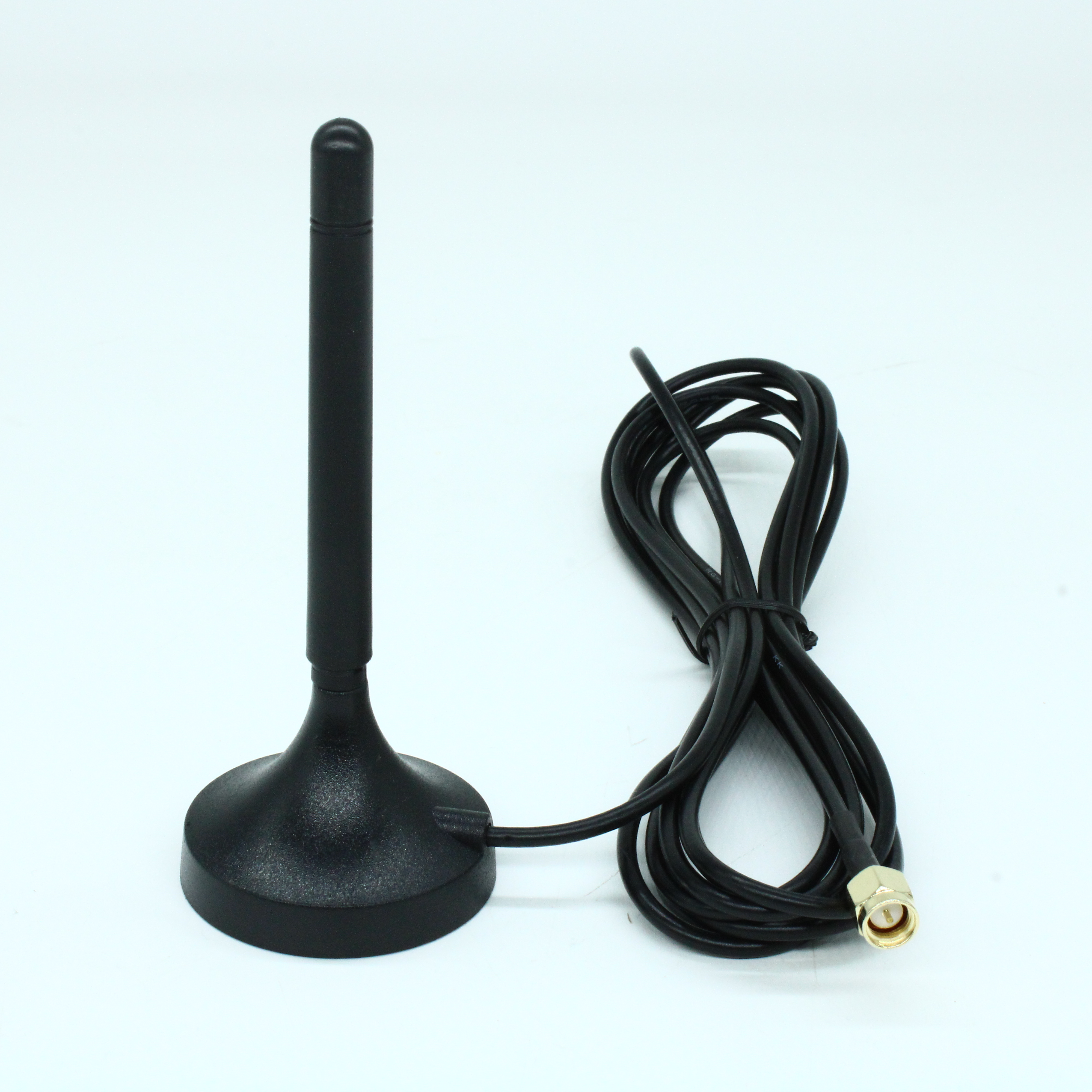 Антенна GSM GSM/3G/LTE 698...2700МГц, внешний разъем магнит,3dBi, SMA-MALE-3M
