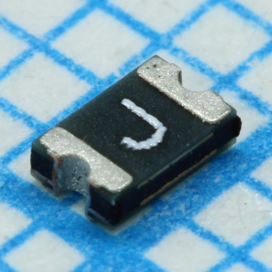 Предохранитель самовосстанавливающийся 0.1A(захват) 0.3A(удержание) 24В 100A 0.5Вт 1.5с 0.15Ом SMD Solder Pad 0805