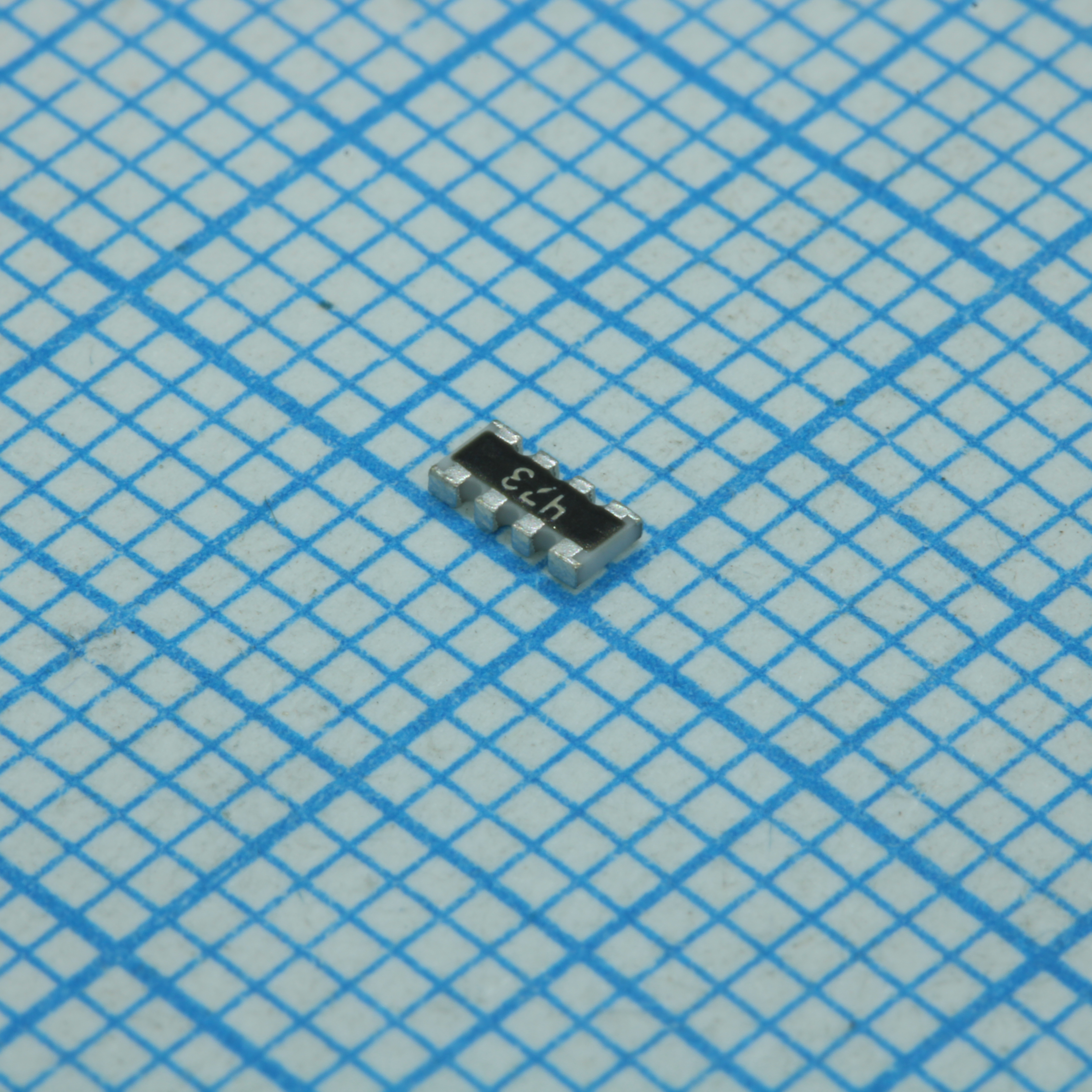 Резисторная сборка SMD 1206 4 резисторов по 47кОм