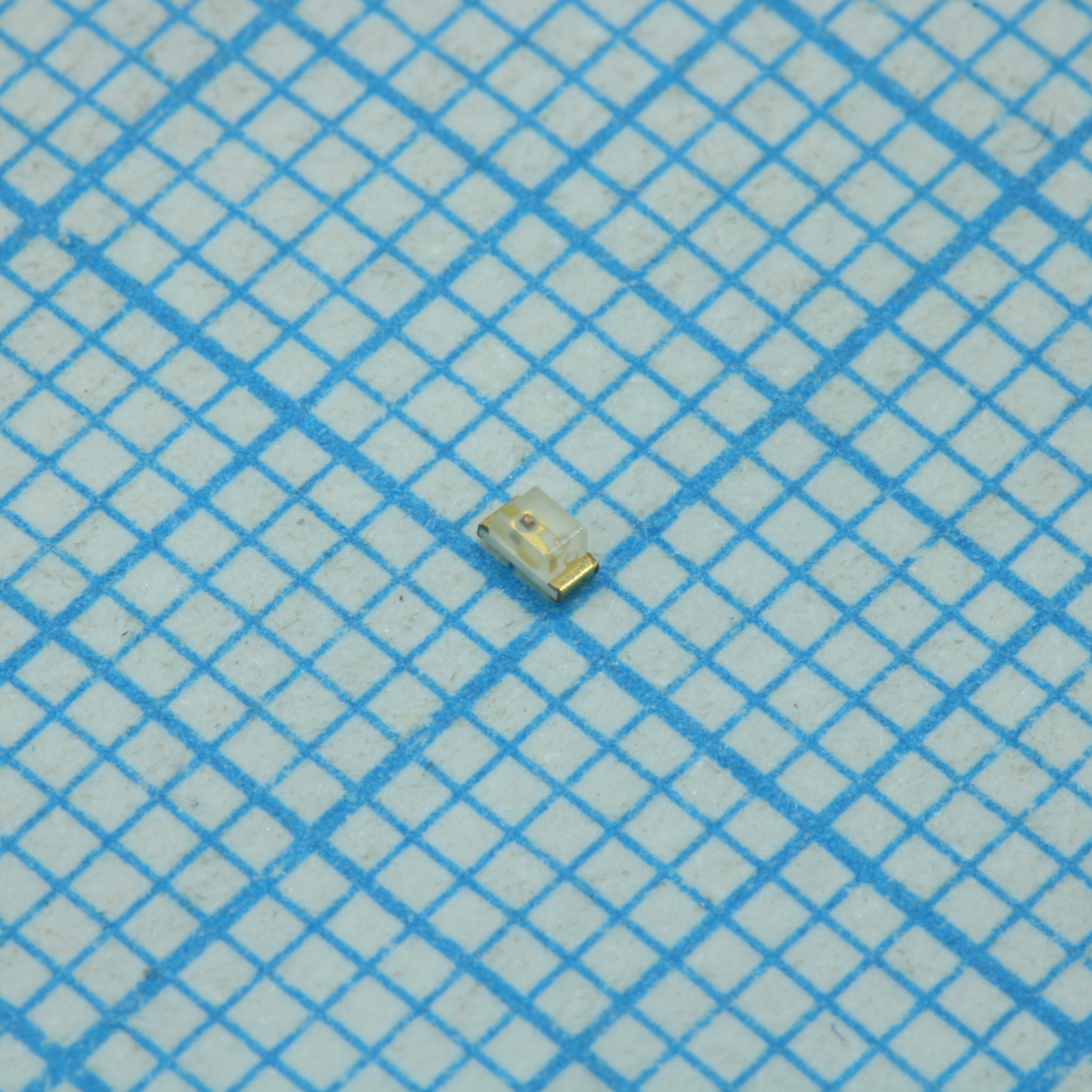 Чип светодиод SMD 0603 красный 120° прозрачный 230 мКд 1,95В