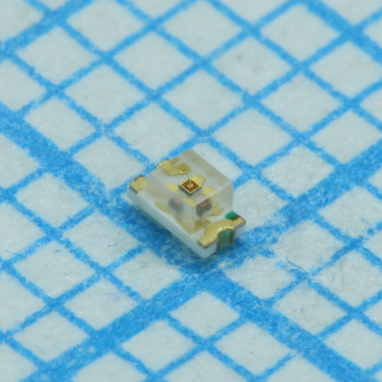 Светодиод SMD 0603 красный ультра 225-450мКд 130° 632нм высота 0.8мм