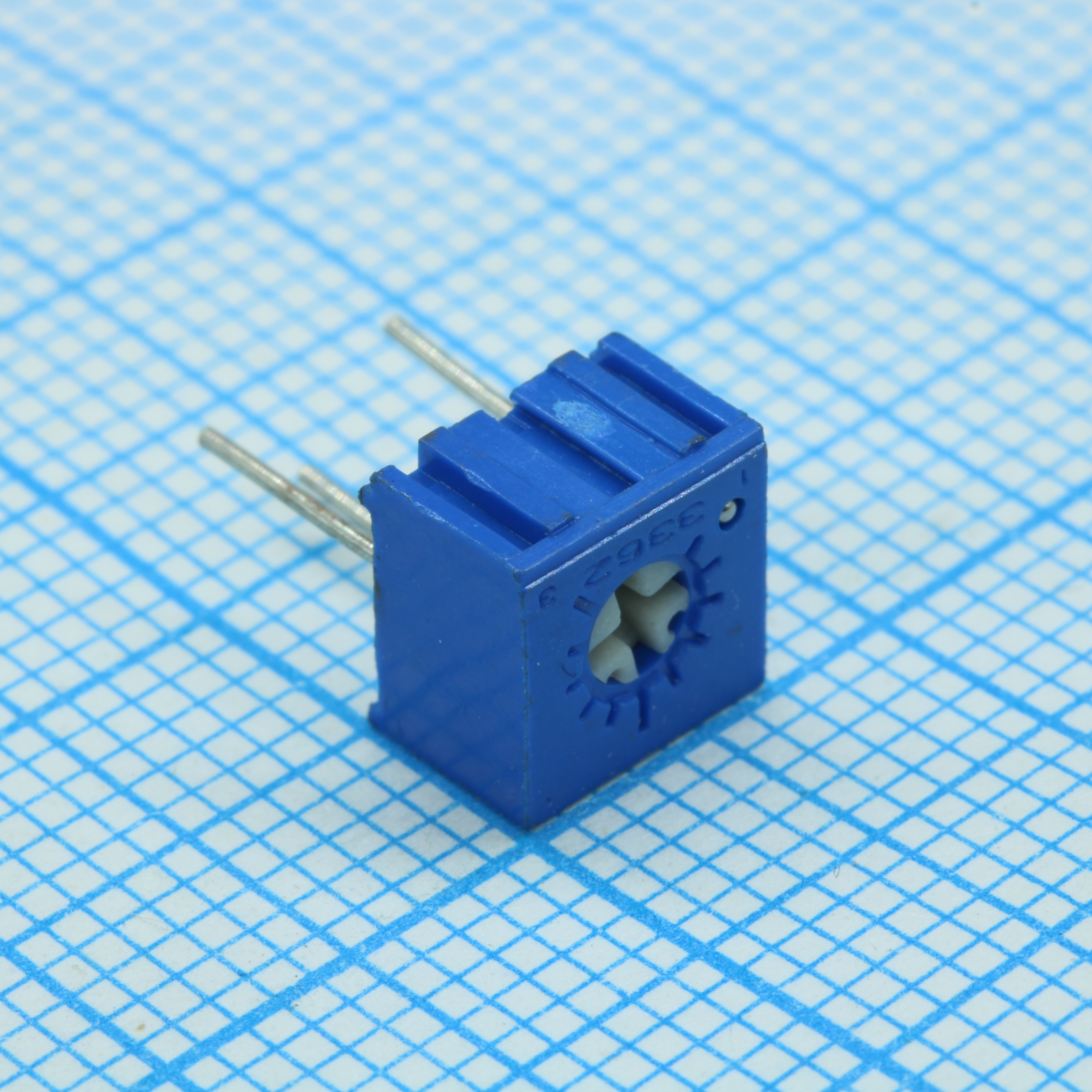 Потенциометр однооборотный керметный 20кОм 0.5Вт PC PIN