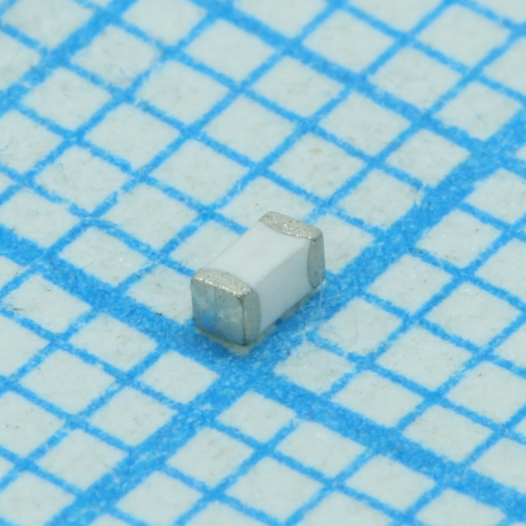 Многослойная индуктивность SMD на керамике 100МГц 47нГн ±5% 400мА RDC 0,7Ом 12Q