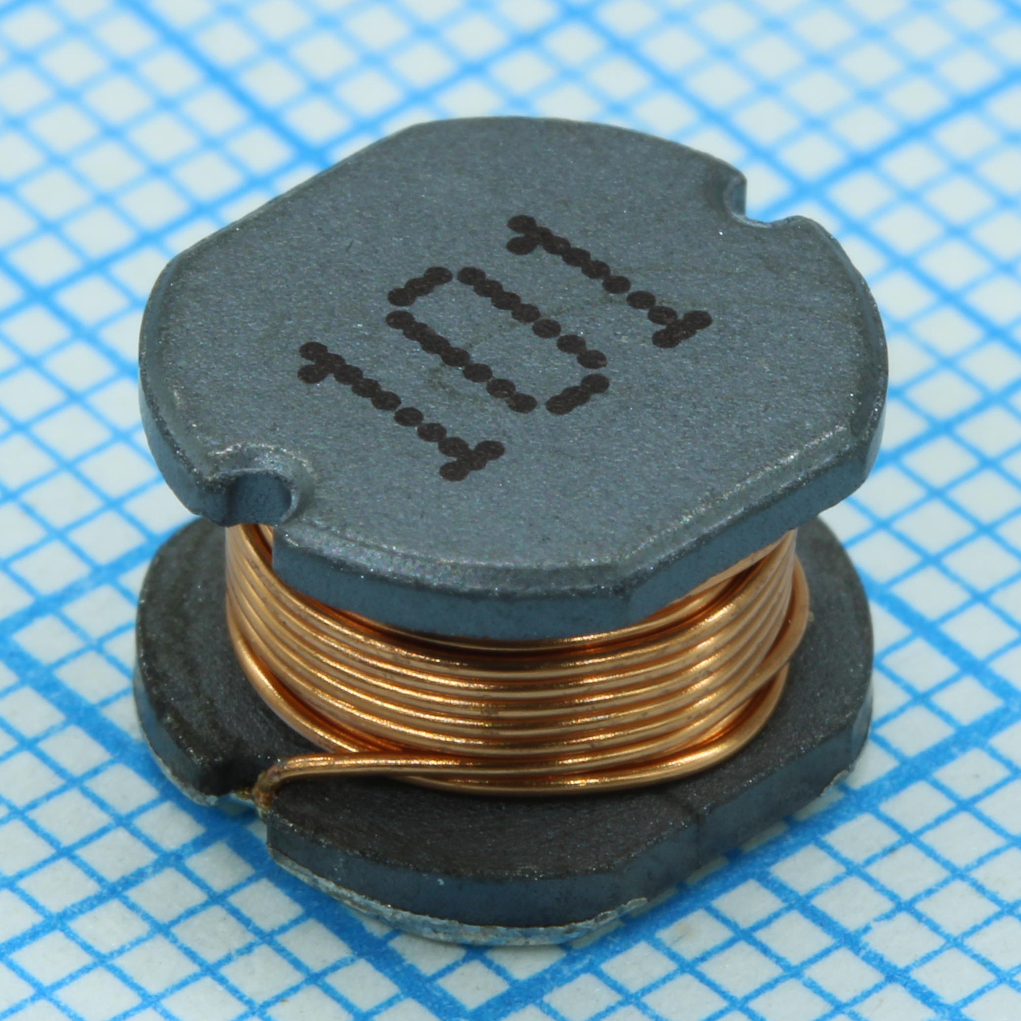 Катушка индуктивности SMD проволочная, на ферритовом сердечнике 1кГц 100мкГн ±10% 0.97А DCR 0.35Ом 15Q