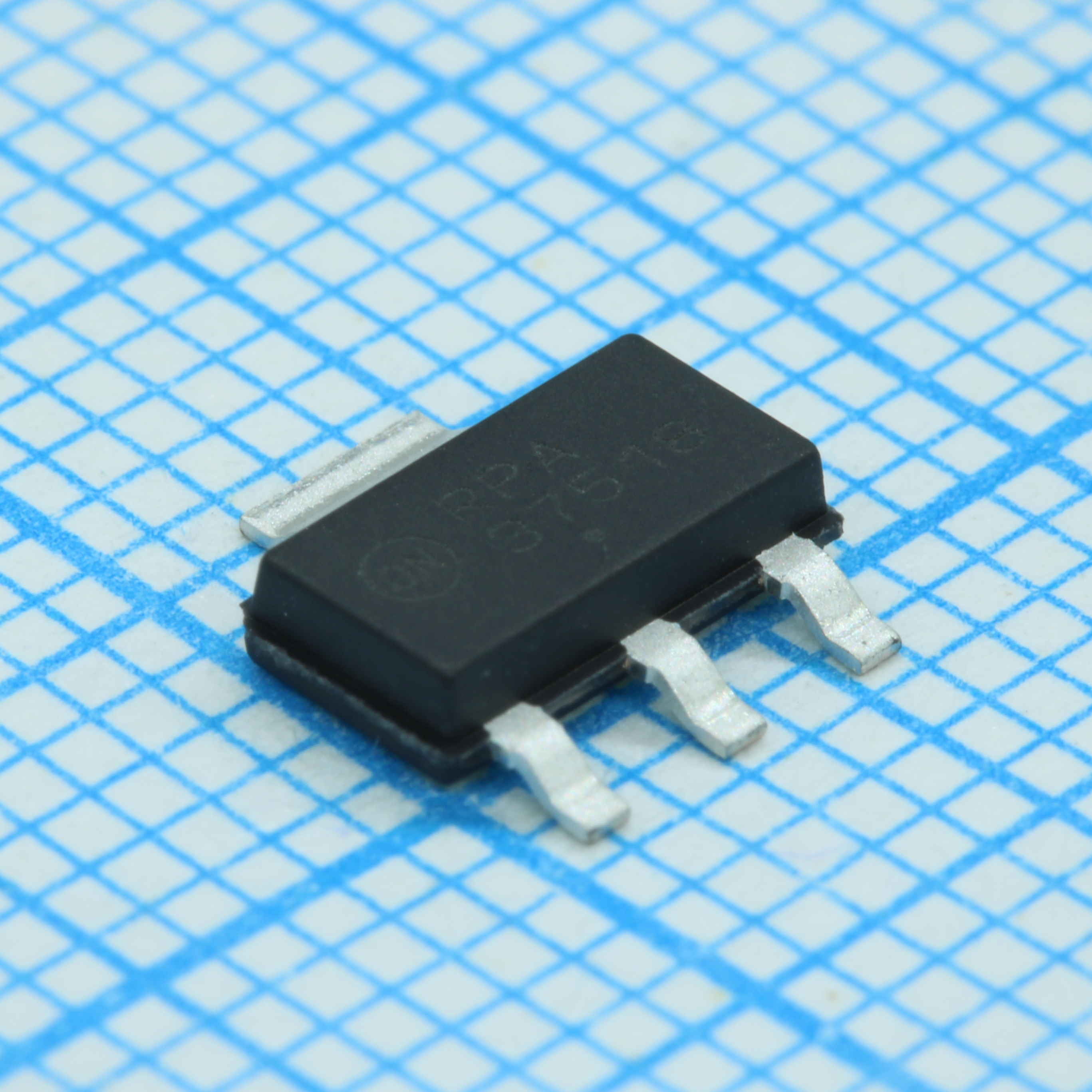 Транзистор полевой MOSFET N-канальный  напряжение сток-исток 60В, ток стока 7А