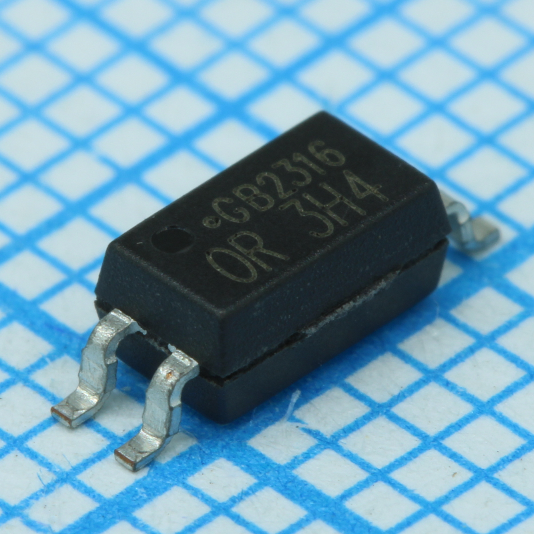 Оптопара 80В 0.05A коэффициент передачи 80-160