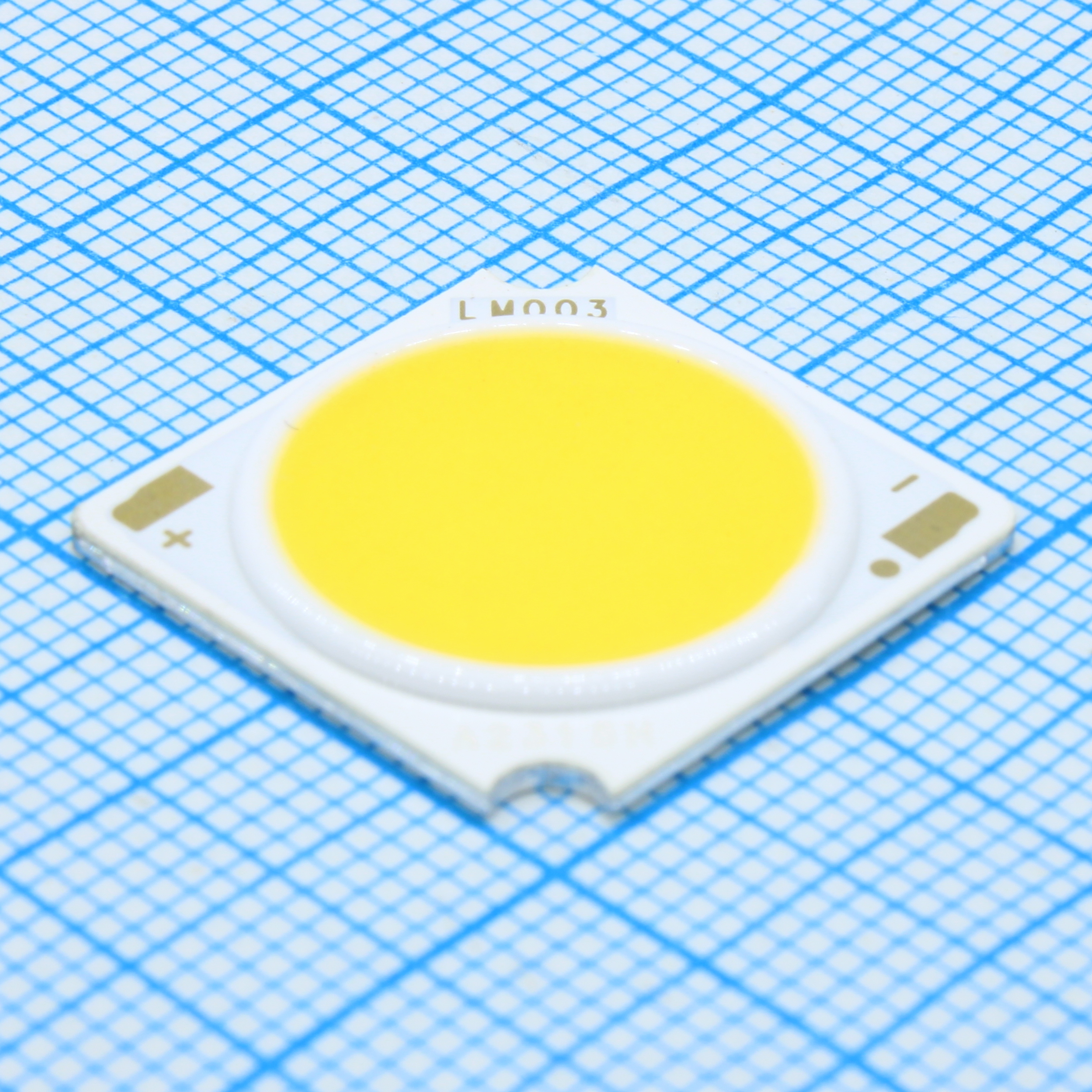 32-43W COB/ 4000K/ 36v/ 4010Lm @ 1000mA (111Lm/W)/ Ifmax=1200mA/ CRI=90/ 19x19x1,6mm/ 120°