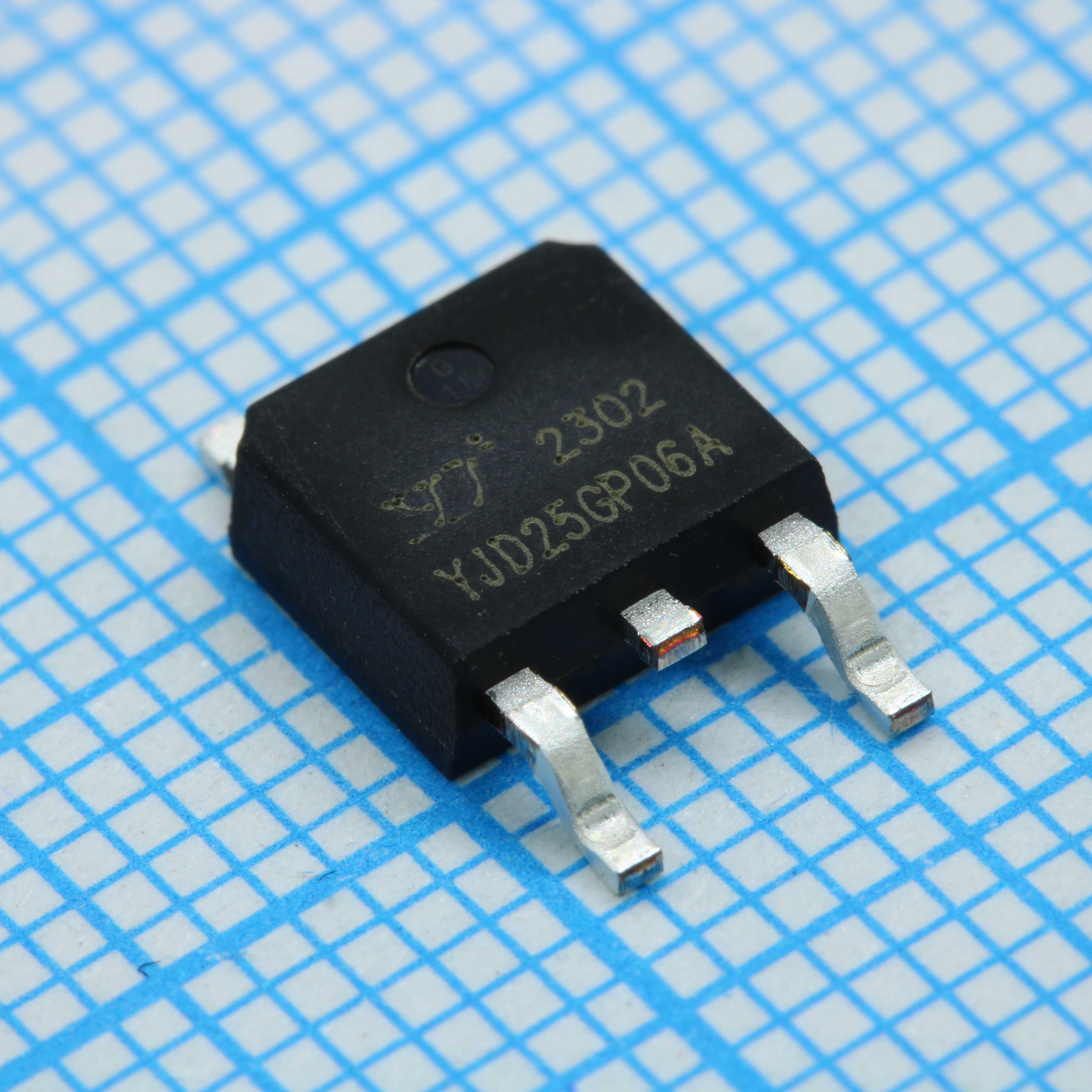 Транзистор полевой MOSFET P-канальный 60В 25A TO-252
