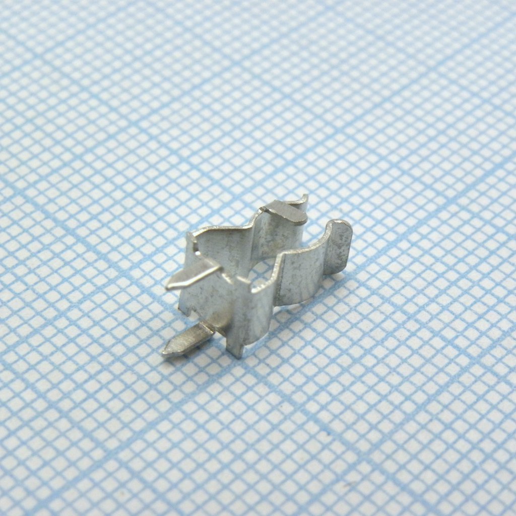 Держатель предохранителя  5*20mm, клипса, монтаж на плату
