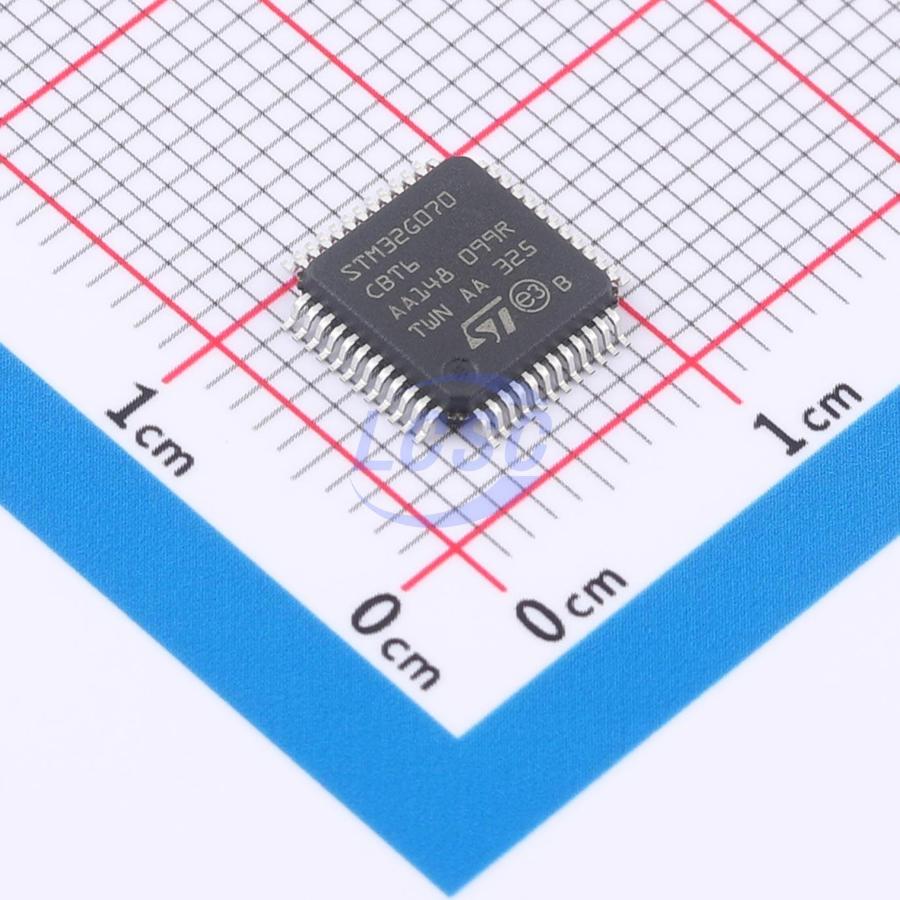 Микроконтроллер 32-бит ядро ARM Cortex M0+ RISC 128кБ Флэш-память 2.5В/3.3В 48-Pin LQFP лоток