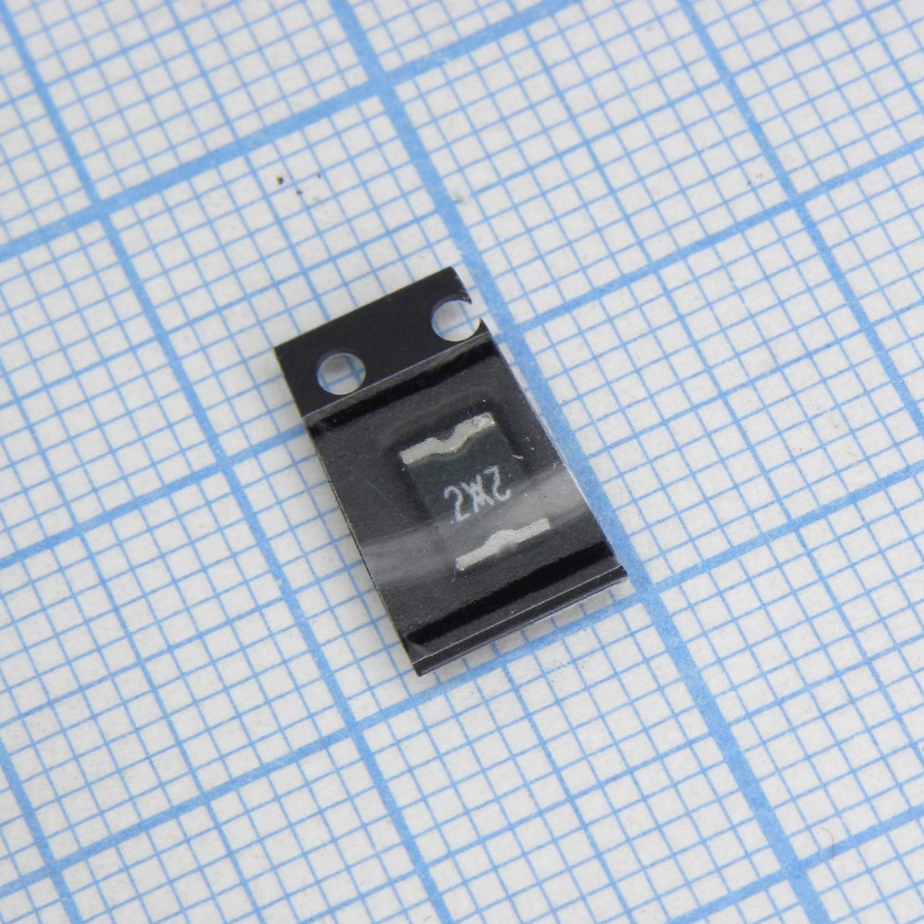 Самовосстанавливающийся предохранитель PTC 0.2A(hold) 0.4A(trip) 30VDC 10A 0.8W 0.02s 0.6Ohm SMD