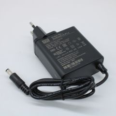 AC-DC, 58.5Вт, сетевой адаптер, выход 12В/4.88А, вход 80...264В AC, 47...63 Гц, изоляция 4000B DC, 2xMOPP, 62x30*x65мм, -30...+70C, евровилка, выходной разъем 11мм, диам. 5.5х2.1мм