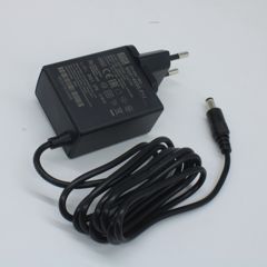 AC-DC, 15Вт, сетевой адаптер, выход 5В/3А, вход 80...264В AC, 47...63 Гц, изоляция 4000B DC, 2xMOPP, 48x28*x55мм, -30...+70C, евровилка, выходной разъем 11мм, диам. 5.5х2.1мм